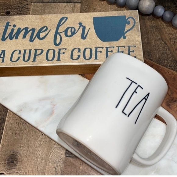 Rae Dunn mug says TEA ceramic - Picture 2 of 3